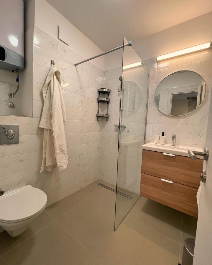 Luxe 4Br Apartment Сплит Екстериор снимка