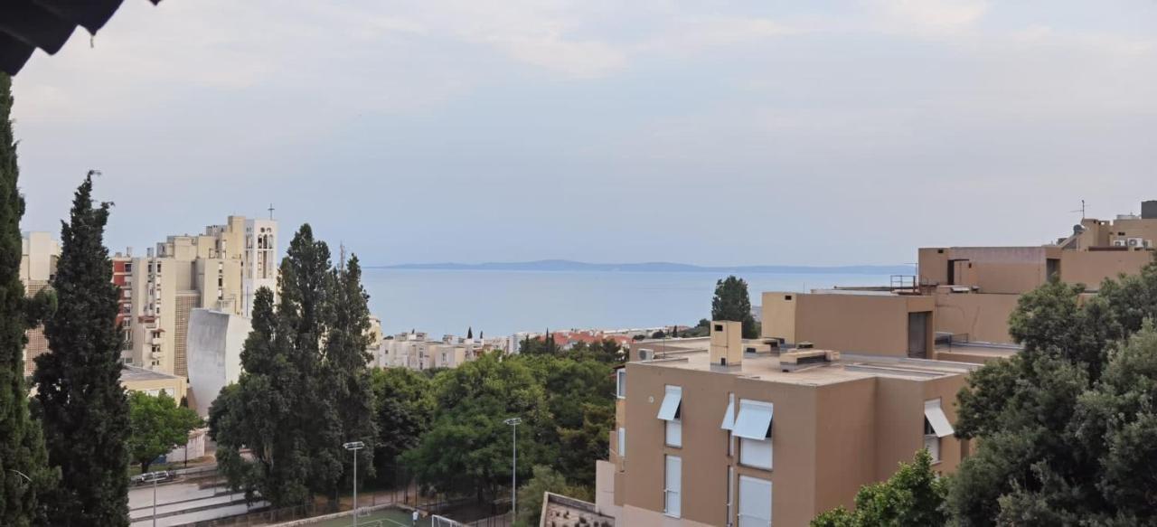 Luxe 4Br Apartment Сплит Екстериор снимка